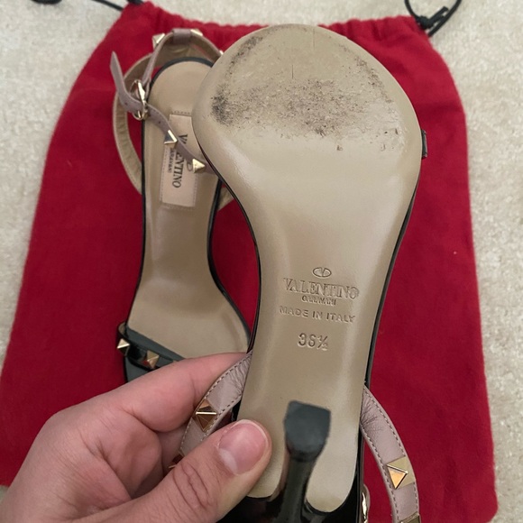 SOLD Valentino Garavani Rockstud Sandals - Picture 4 of 5